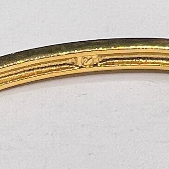 Swarovski Channel-Set crystals Gold Bracelet - Picture 6 of 7